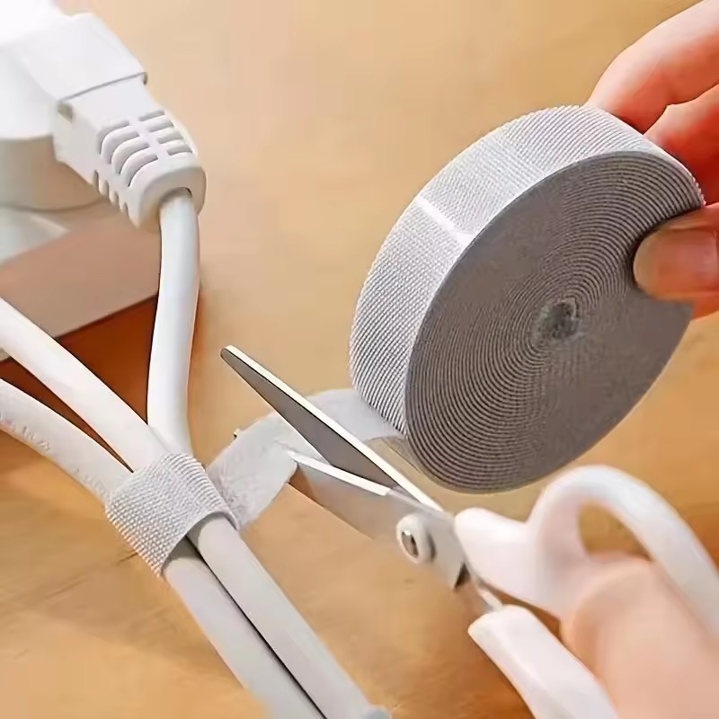 Органайзер для кабелей 1/5 м,  – обзор и цена Desk Setup Cable Management